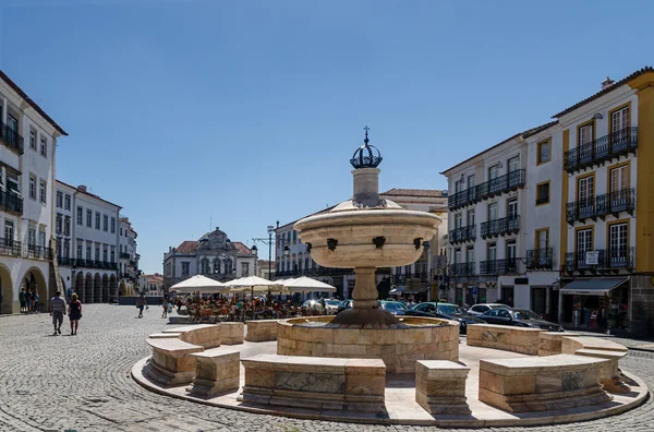 Praça do Giraldo — Stockfoto