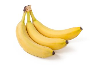 Bir grup sarı muz, bir fotoğraf stüdyosunun beyaz izole edilmiş arka planında üç parça. Sağlıklı yemek ve vejetaryenlik, okul çocukları için sağlıklı bir atıştırmalık..