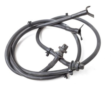 Soğutucu için motor sistemi lastik hortumu ya da beyaz izole arka planda soğutma için yağ ya da ısıtılmış araba ve kamyonlar için ısıtılmış parçalar. Otomatik ayrıştırma için otomobil parçaları kataloğu.