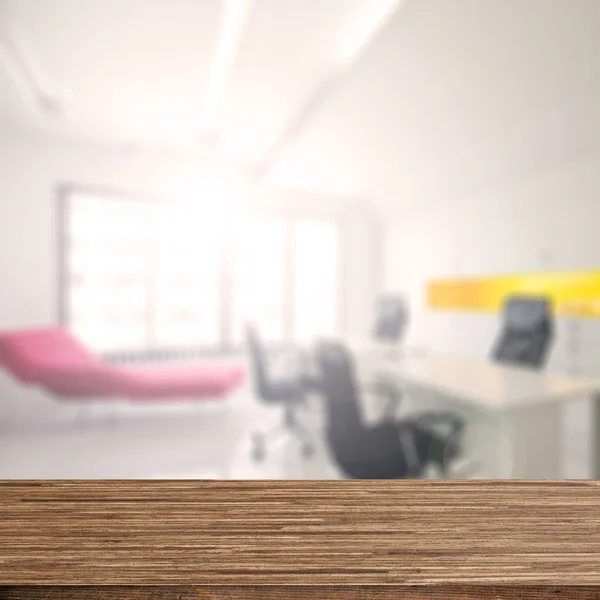 Holz Schreibtisch Dekoration mit Büro Arbeitsbereich Hintergrund — Stockfoto