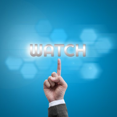 İşadamı el saat modern bilgisayar arayüzü ile çalışma