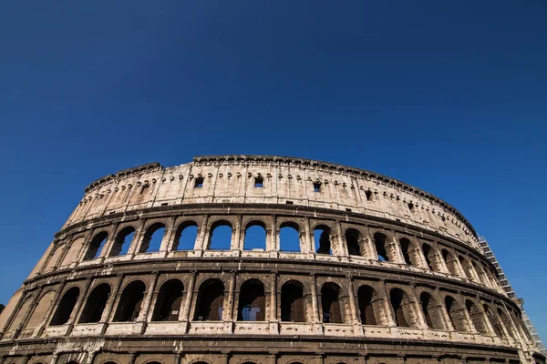 Skvělá colosseum, Řím, Itálie — Stock fotografie