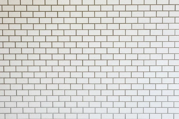 White brick wall background in rural room, grungy rusty blocks o — Stock Photo, Image