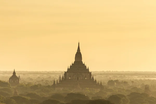 World heritage 4,000 pagoda landscape of Bagan, Myanmar. — Stock Photo, Image