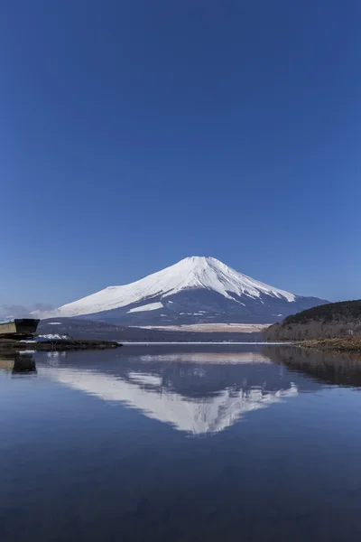 Mt. Fuji stagione invernale riprese dal lago Yamanaka. Yamanashi, J — Foto Stock