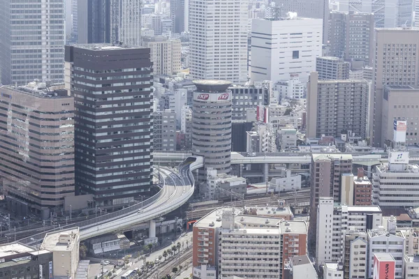 Osaka, Japan - är 09 februari 2015 - staden Osaka, i Kansai-regionen och Osaka prefektur, det näst största storstadsområdet i Japan. Centrala Osaka är mycket moderna med många skyskrapor. — Stockfoto