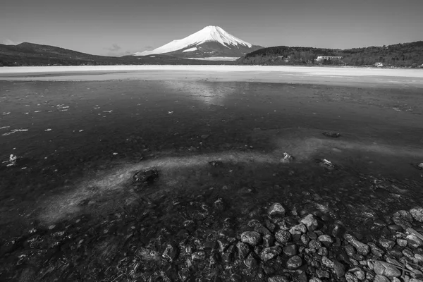 Mt. Fuji saison d'hiver tournage du lac Yamanaka. Yamanashi, J — Photo