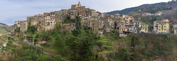 El pueblo de Ceriana — Foto de Stock