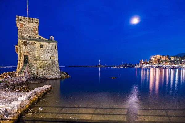 Het Kasteel Aan Zee Gebouwd 16E Eeuw Het Dorp Rapallo — Stockfoto