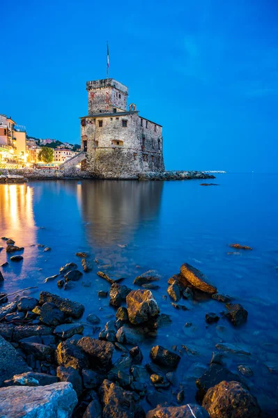 Замок Море Построенный Xvi Веке Деревне Рапалло Итальянской Ривьере — стоковое фото