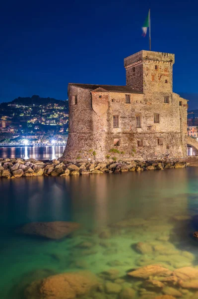 Castillo Sobre Mar Construido Siglo Xvi Pueblo Rapallo Riviera Italiana —  Fotos de Stock