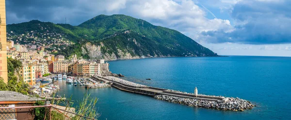 Färgglada Husen Den Marina Byn Camogli Den Italienska Rivieran Nära — Stockfoto