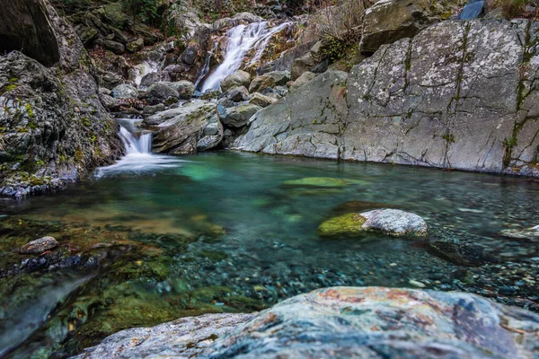 Długa Ekspozycja Małe Wodospady Rio Gandolfi Genui Włochy — Zdjęcie stockowe