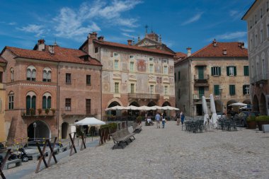 mondovi, Piazza maggiore
