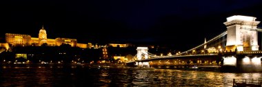 Chain Bridge in Budapest clipart