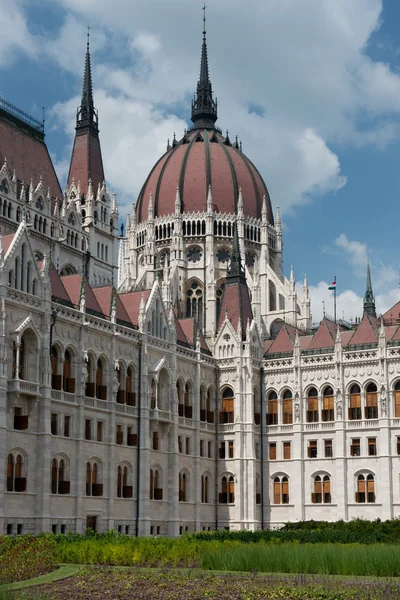 Parlamentet i budapest — Stockfoto