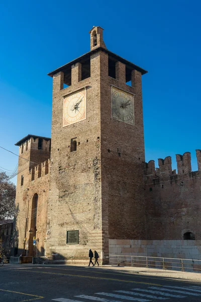 베로나에서 Castelvecchio 타워 — 스톡 사진