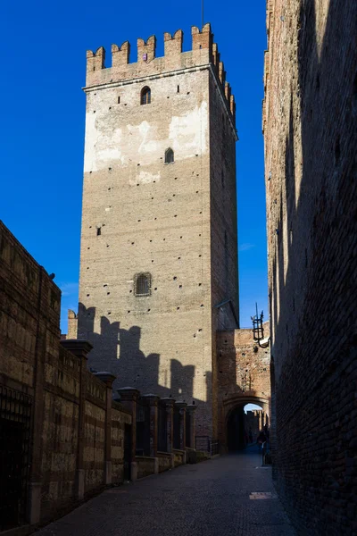 Toren van Castelvecchio in Verona — Stockfoto