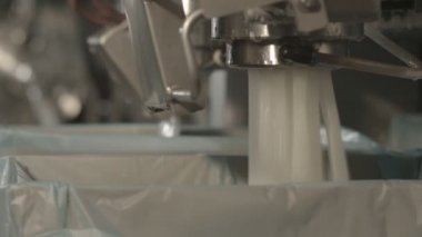 Üretim hattı ambalaj bitkisel katı ve sıvı yağlar