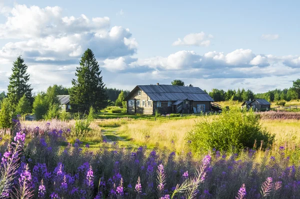 Old wooden house — Stock Image Old wooden house Stock Image