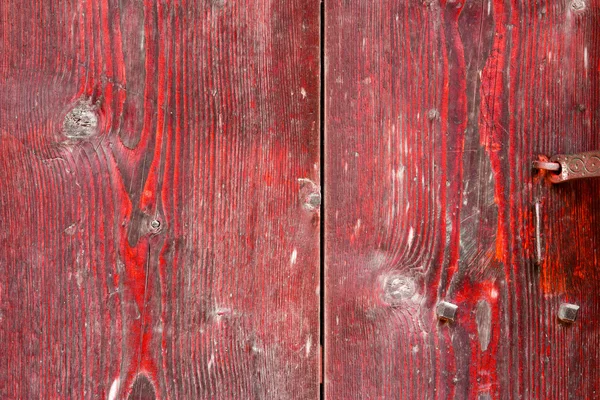 Старая текстура красного дерева с естественными узорами — стоковое фото