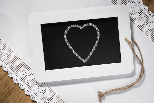 Kalp kayrak yazı tahtası — Stok fotoğraf