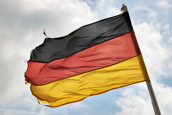德国国旗在风中 — 图库照片
