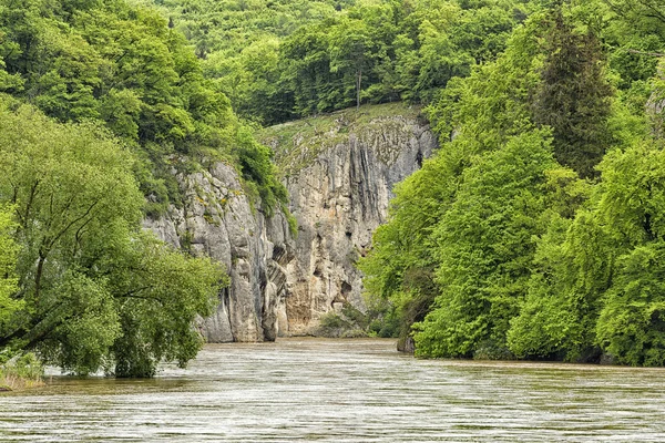 Danube breakthrough — Stock Photo, Image