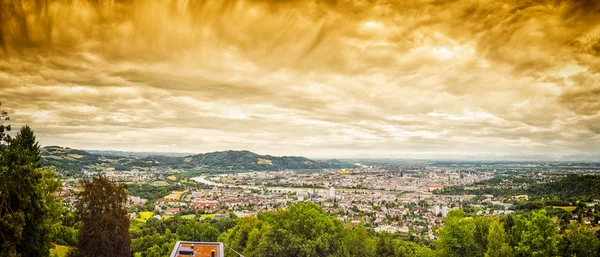 Dramatyczne Linz Panorama — Zdjęcie stockowe