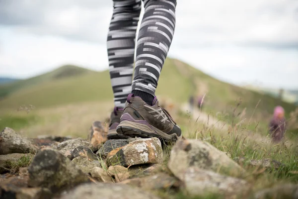 Bottes de randonnée en gros plan — Photo