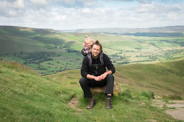 Çocuk ile yürüyüş etkinliği