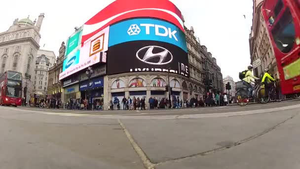 Piccadilly Circus — Stock video