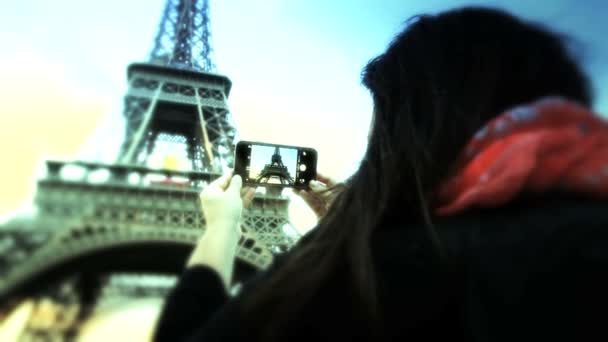 Turist i paris — Stockvideo