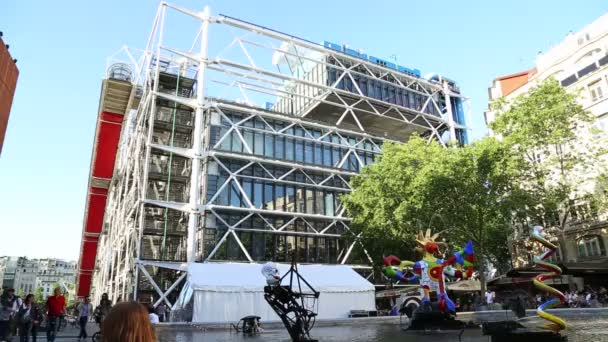 Centre Pompidou in Paris — Stockvideo