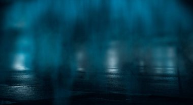 Işık efekti, bulanık arkaplan. Islak asfalt, şehrin gece görüşü, beton zeminde neon yansımalar. Gece boş sahne, stüdyo. Karanlık soyut arka plan, karanlık boş sokak. Gece şehir sonra 