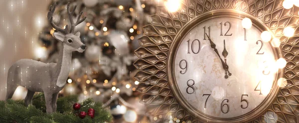 Reloj Año Nuevo Oro Hermoso Fondo Bokeh Fondo Festivo Reloj — Foto de Stock
