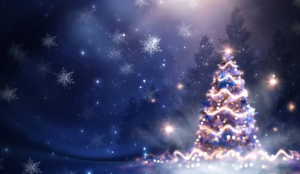 Paisaje Fantasía Bosque Invierno Nocturno Con Árbol Decorado Navidad Luces — Foto de Stock