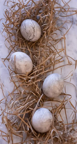 Huevos Pintados Pascua Tarjeta Pascua Con Huevos Colores Huevos Grises —  Fotos de Stock
