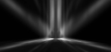 Boş sahne gösterisinin arka planı. Neon ışığı ve lazer gösterisi. Karanlık bir arka planda lazer fütüristik şekiller. Mavi neon ışığı, suda simetrik yansıma, geleceksel manzara, sahne.