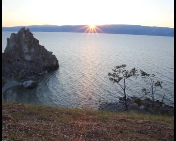 Zonsondergang. Olkhon Island, zoals Baikal — Stockvideo