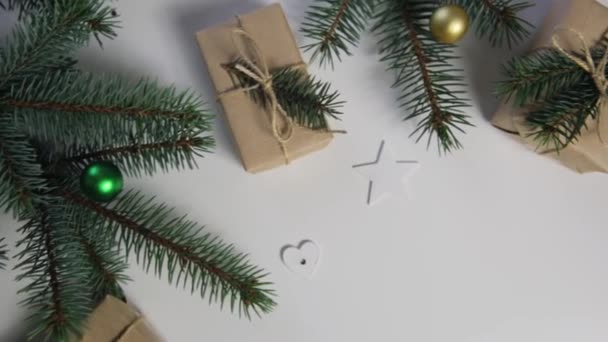 Voorbereide Kerstcadeaus Vakantie Kerstmis Concept Verpakte Kerstcadeaus — Stockvideo