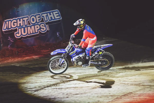 Acrobatic jump from Libor Podmol (CZE) at the Night of the jumps — Stock Photo, Image