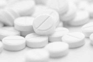 Beyaz renkli portre olarak tablet