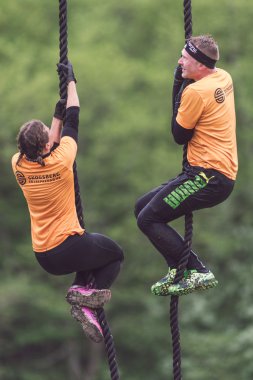 R ile Stockholm Stadion etrafında Sert Viking engel ders