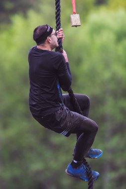 R ile Stockholm Stadion etrafında Sert Viking engel ders