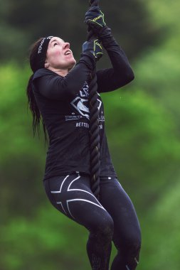 R ile Stockholm Stadion etrafında Sert Viking engel ders