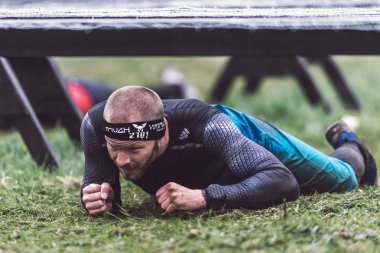 B ile Stockholm Stadion etrafında Zorlu Viking engel kursu