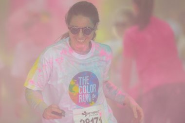 Renk çalıştırmak Tropico pembe renk istasyonunda kadın oyundaki