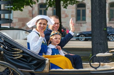 Crown Princess Victoria ve Prens Daniel zekâ ile Kraliyet törenleri