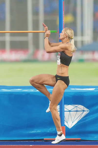 Erika Kinsey en salto de altura femenino en la IAAF Diamond League en St. — Foto de Stock